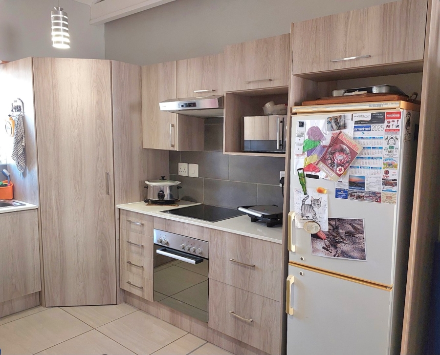 2 Bedroom Property for Sale in Ifafi North West